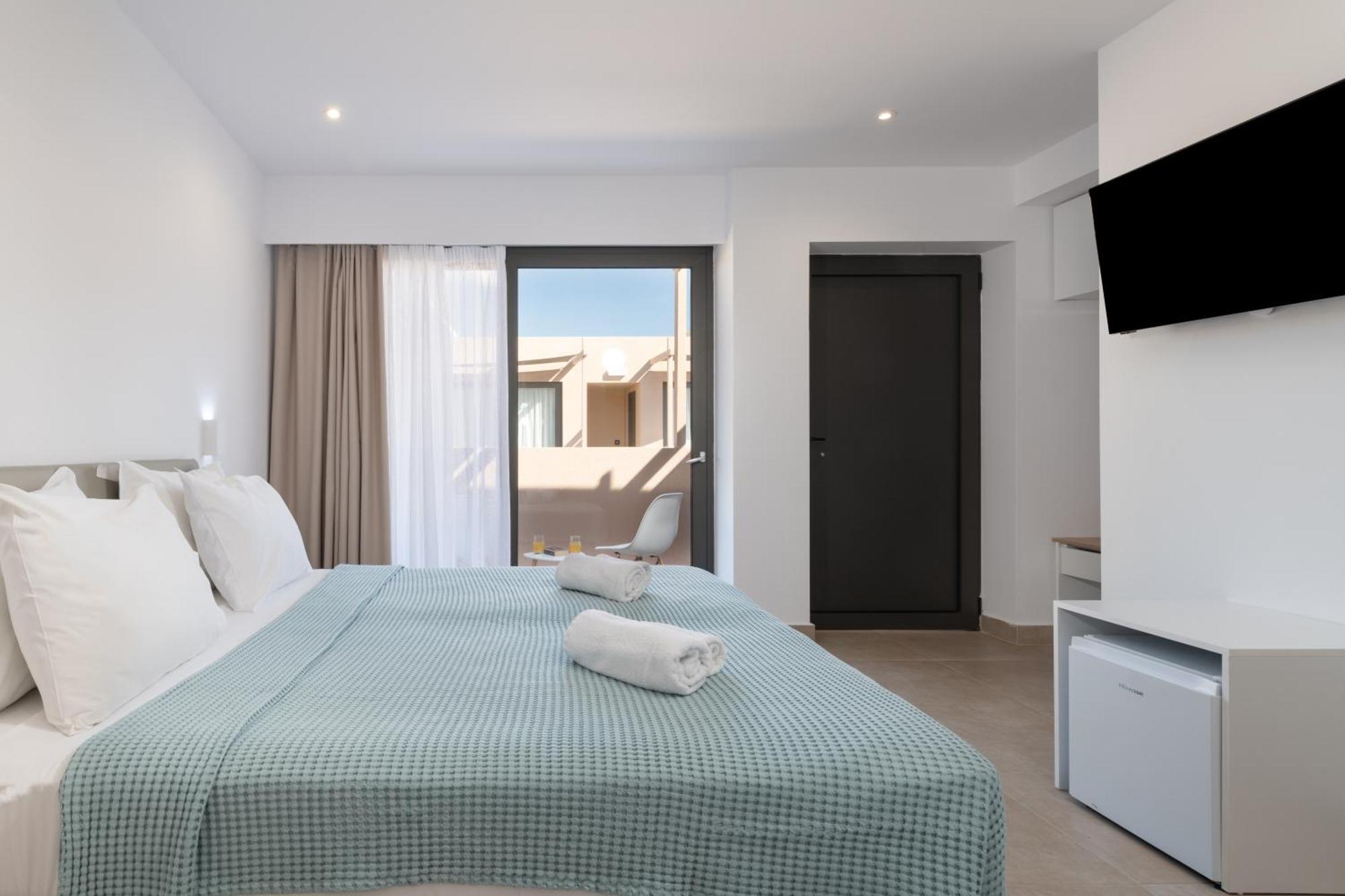 Hotel Golden Bee Lifestyle Stalida Exteriér fotografie